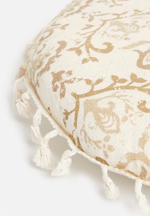 H&S - Outdoor tassel cushion - grey & stone