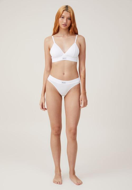 Cotton On - Organic cotton cross over padded bralette - white