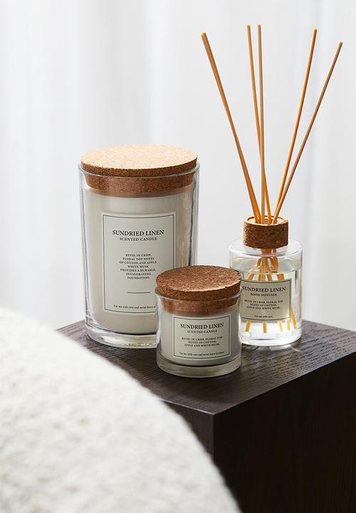 H&M - Large cork-lid scented candle - white/sundried linen