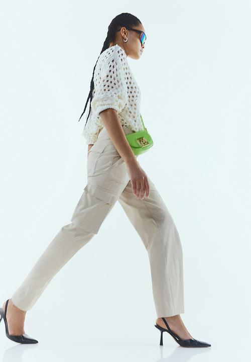 H&M - Straight cargo trousers - light beige