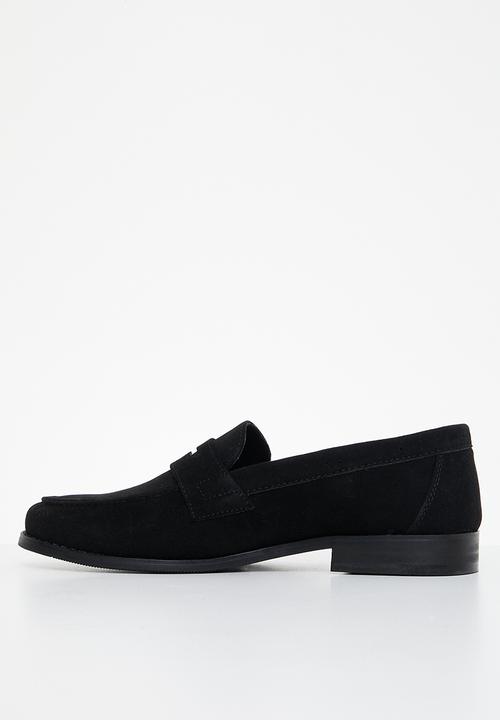 PC - Crouch suede slip on  - black suede