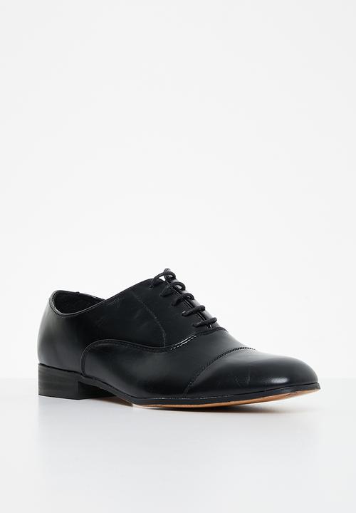 PC - Crouch Oxford - black goat