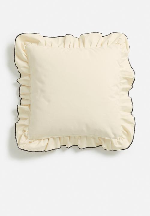 Sixth Floor - Dunta cushion cover - ivory & black