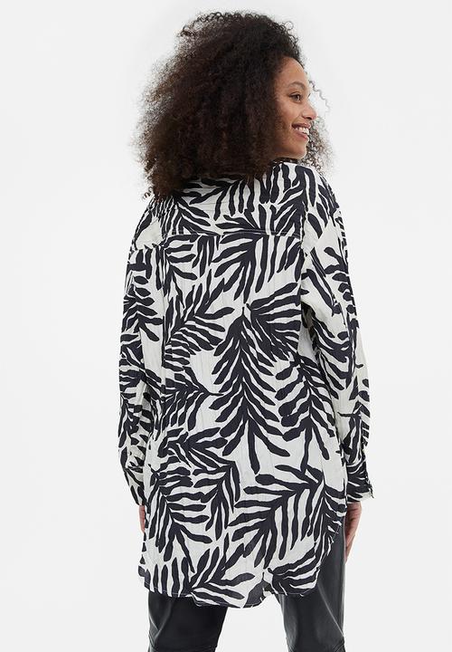 H&M - Crinkled chiffon shirt - white/leaf-patterned