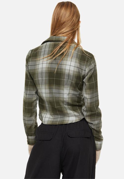 H&M - Fitted cotton shirt - khaki green/checked 