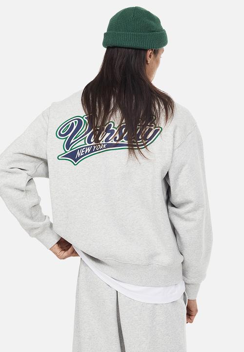 H&M - Oversized fit printed sweatshirt - light grey marl / varsity 