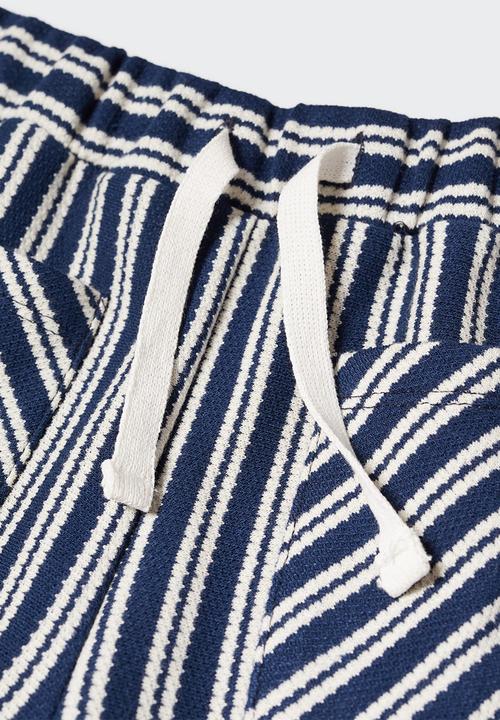 MANGO - Shorts navy - navy