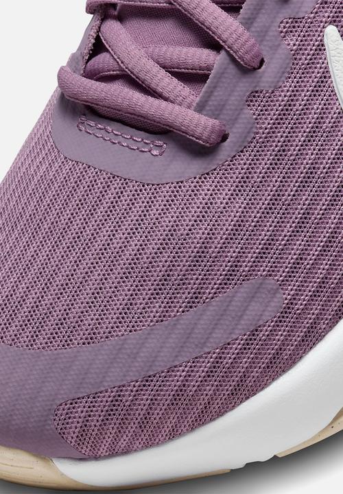 Nike - Nike Zoom Bella 6 