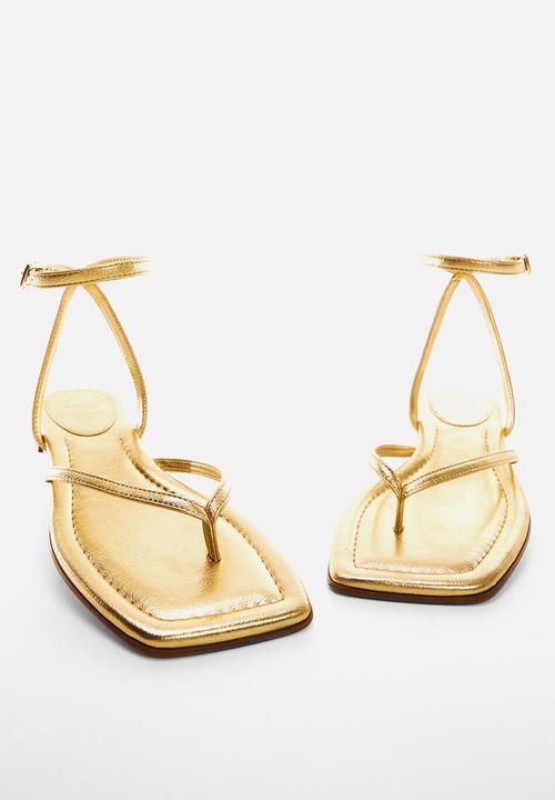 MANGO - March sandal - gold