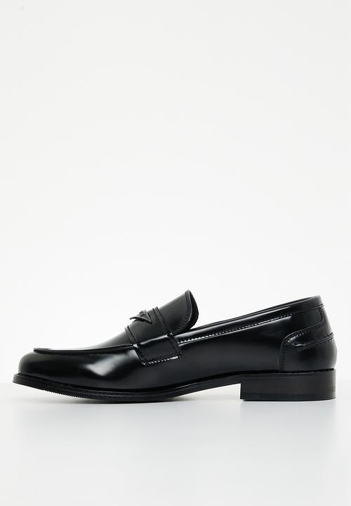 PC - Crouch slip on - black spray horse