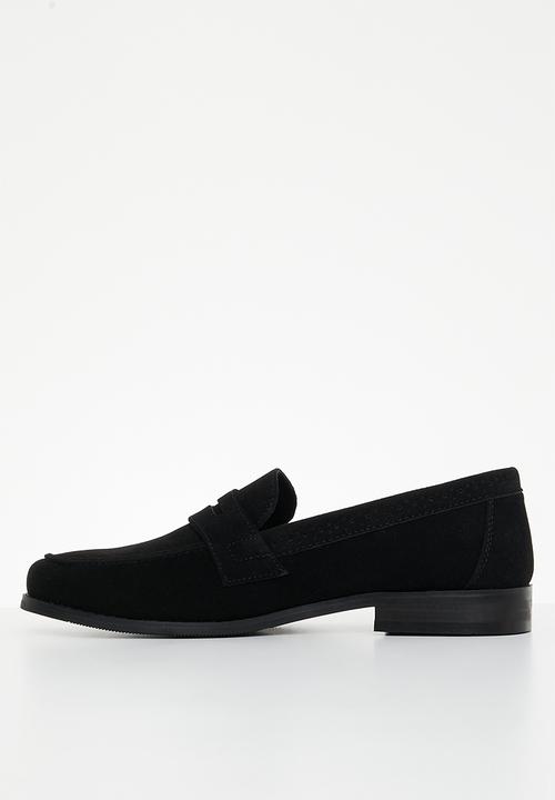 PC - Crouch slip on - black suede