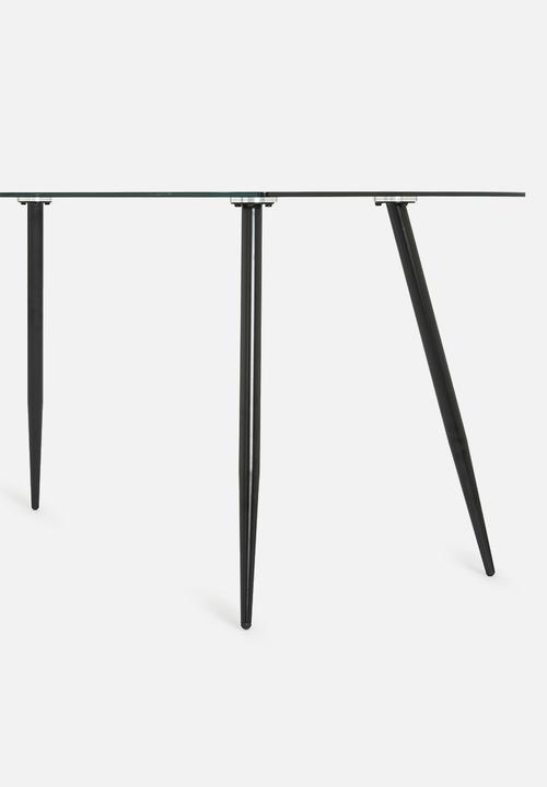 Sixth Floor - Wilma dining table