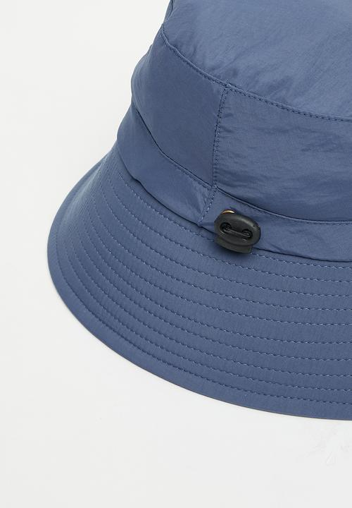 Superbalist - Jeremiah bucket hat - blue