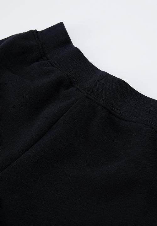 Nike - Nkg club fleece short set - black