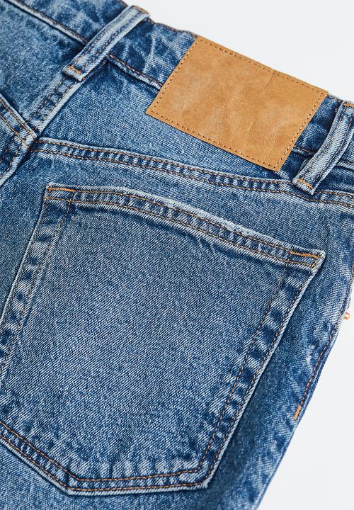 H&M - High waist denim shorts - denim blue 