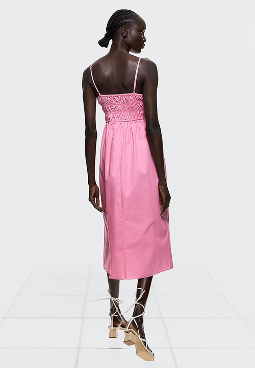 H&M - Smocked cotton dress - pink