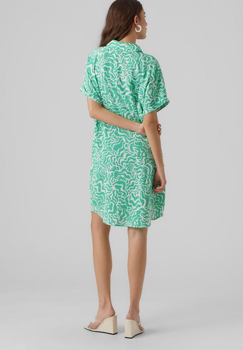 Vero Moda - Frida gin short sleeve wide dress woven - jade cream frida