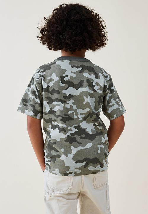 Cotton On - The essential short sleeve tee - camo yardage