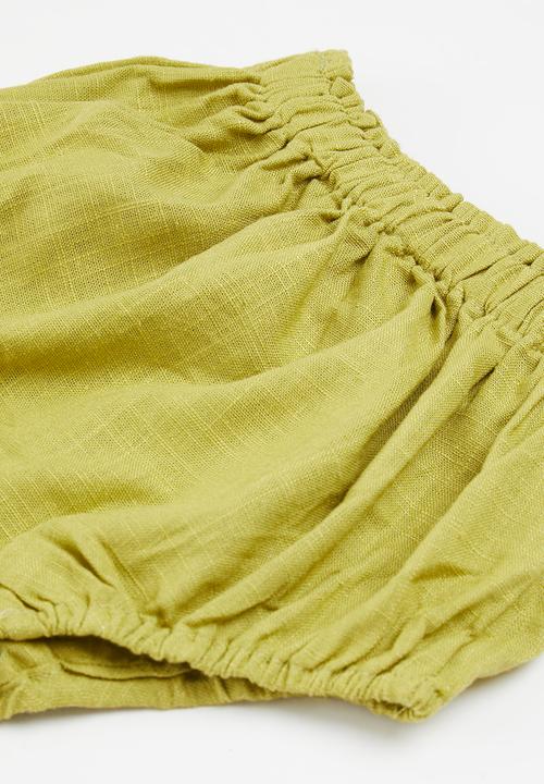 Pop Candy - Sleeve ruffle top and short set - olive green
