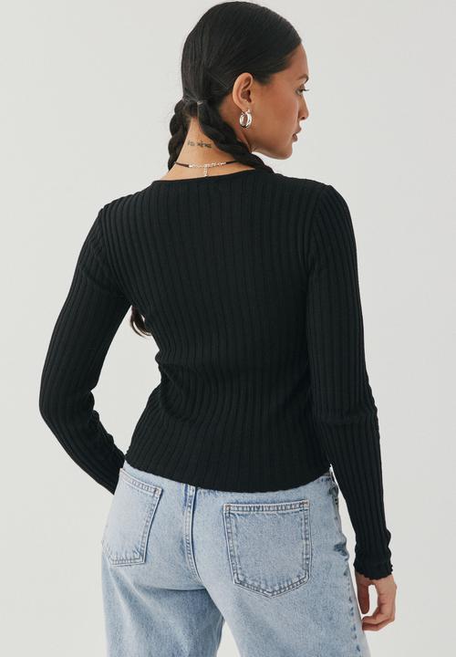 Supré  - Sophia long sleeve knit top - black