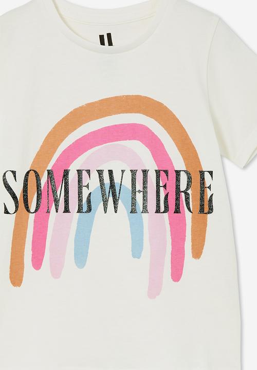 Cotton On - Penelope short sleeve tee - vanilla/somewhere rainbow