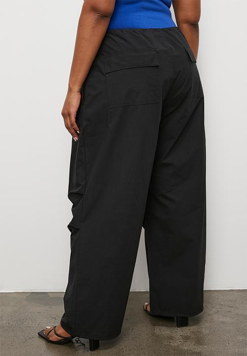Superbalist - Parachute trouser - black