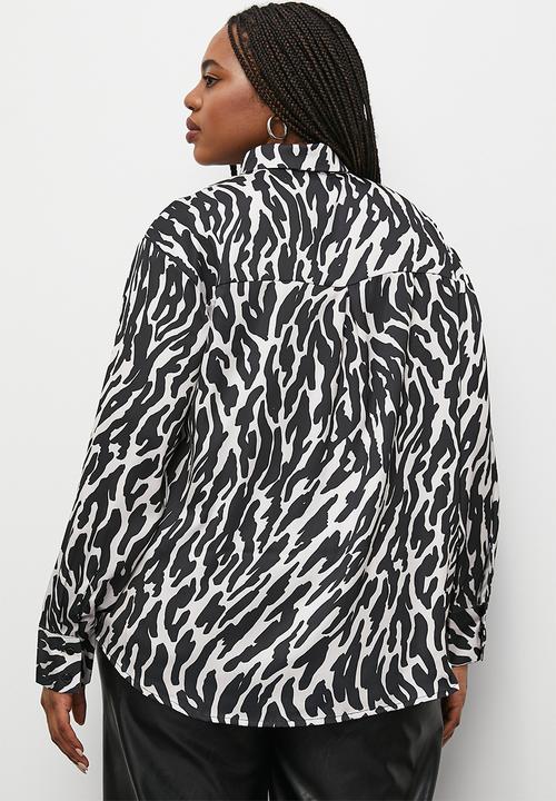 Superbalist - Printed satin shirt - abstract zebra mono