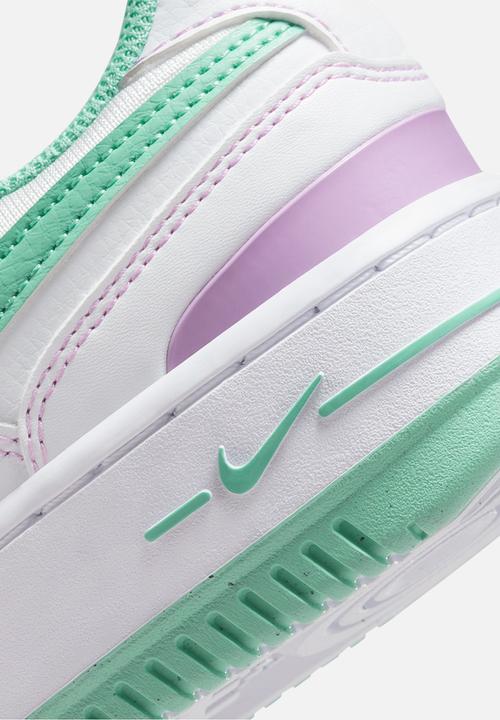 Nike - Nike Gamma Force