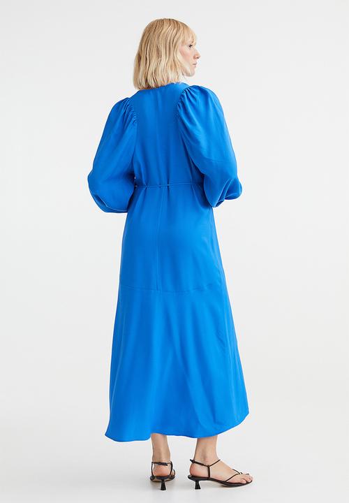 H&M - Voluminous wrap dress - bright blue 