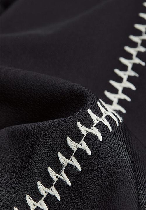 H&M - Embroidered jersey dress - black 