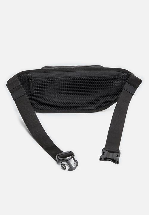 Oakley - Transit belt bag - blackout