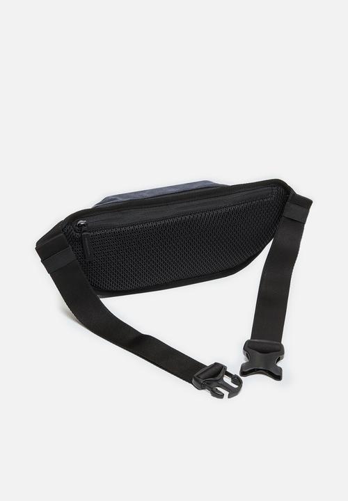 Oakley - Transit belt bag - blackout hthr