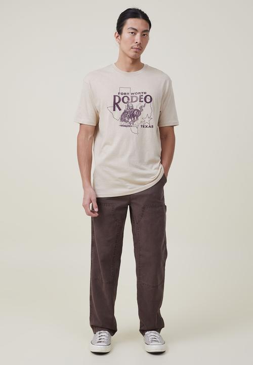 Cotton On - Loose fit souvenir T-shirt - stone clay/fort worth