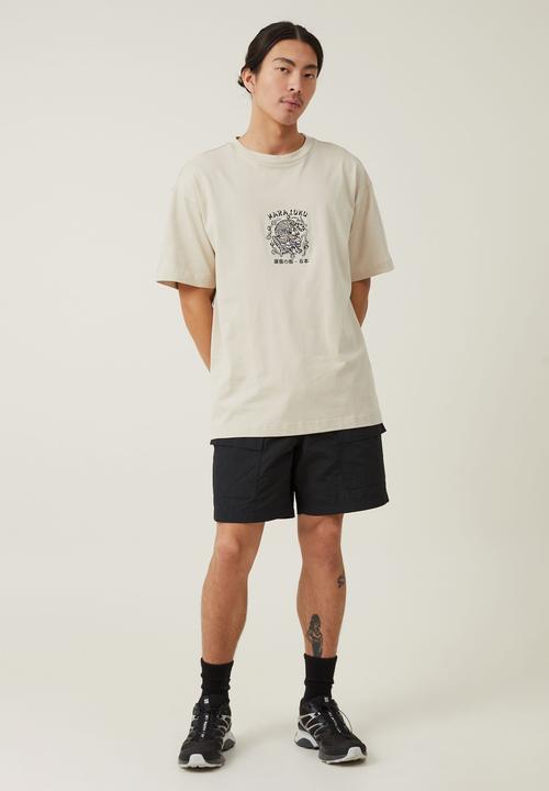 Cotton On - Heavy weight graphic T-shirt - pearl/harajuku tiger