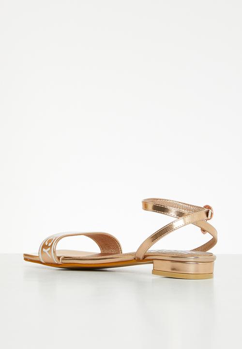 SISSY BOY - Finishing touches ankle strap shoe - rose gold