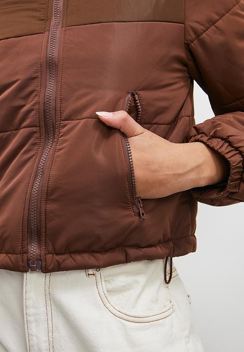 Blake - Cropped puffer - choc