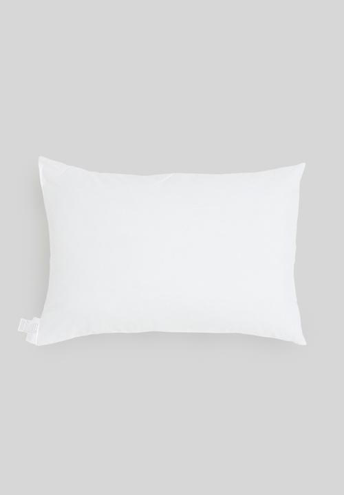 Sixth Floor - Unicurl cushion inner - 65 x 45