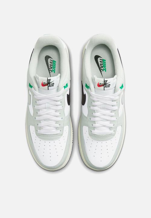Nike - Air Force 1 '07 LV8 