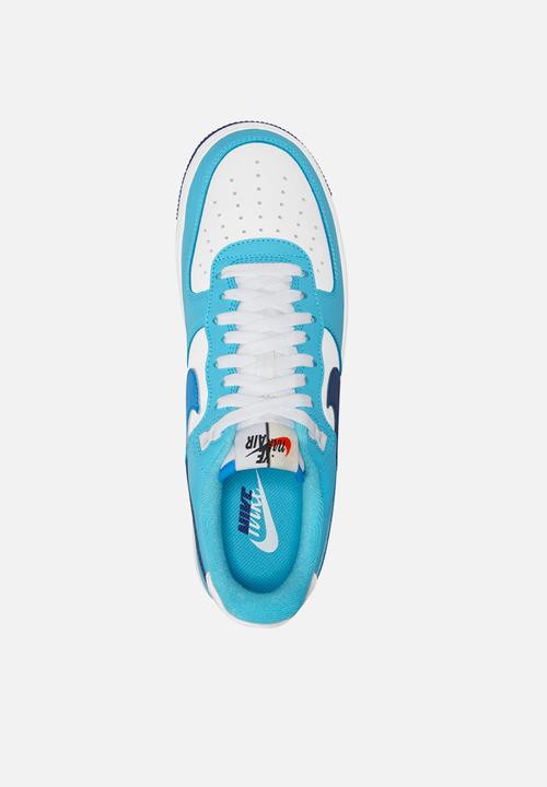 Nike - Air Force 1 '07 LV8