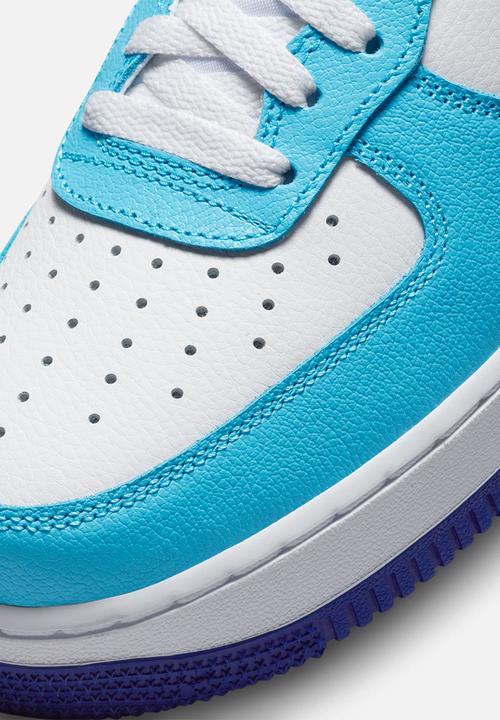 Nike - Air Force 1 '07 LV8