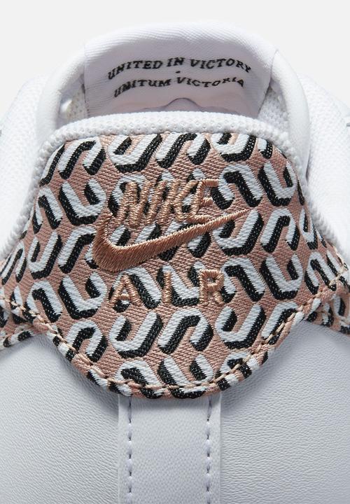 Nike -  Air Force 1 lx