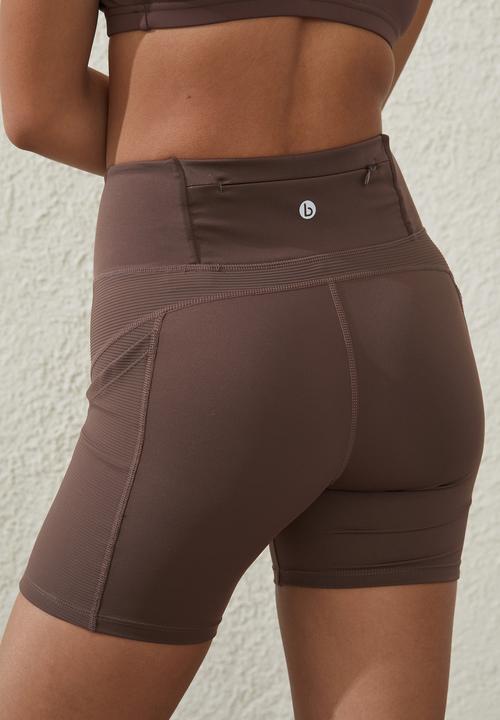 Cotton On - Ultimate rib pocket bike short - deep taupe