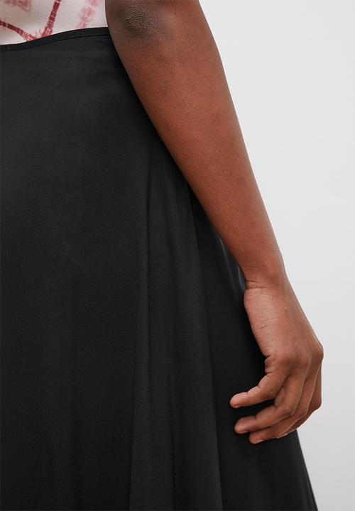edit - Easy wrap maxi skirt - black