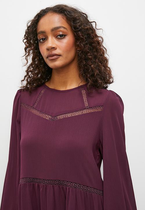 Superbalist - Lace inset midi dress with ruffle detail - wine