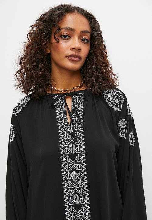 Superbalist - Embroidery tunic mini dress - black & white