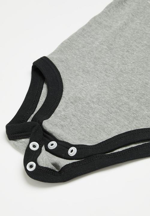 Nike - Nhn nike swoosh - dk grey heather/black