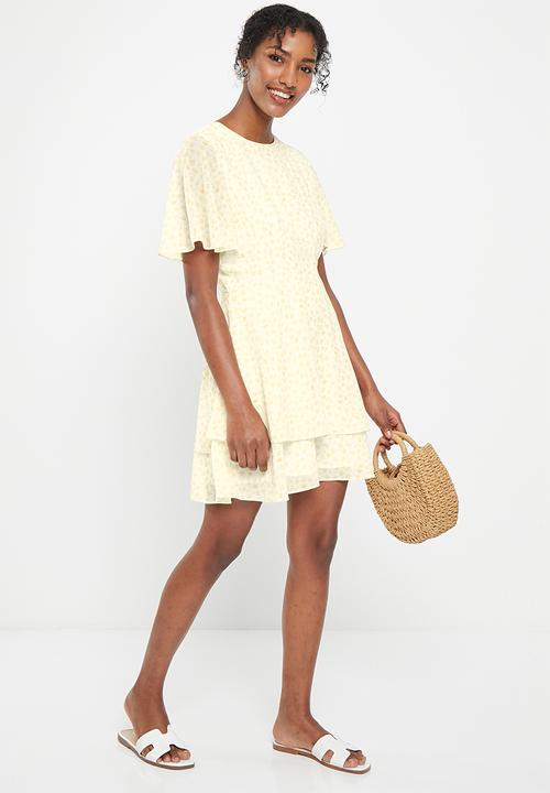 NA-KD - Slanted side chiffon mini dress - small yellow flowers