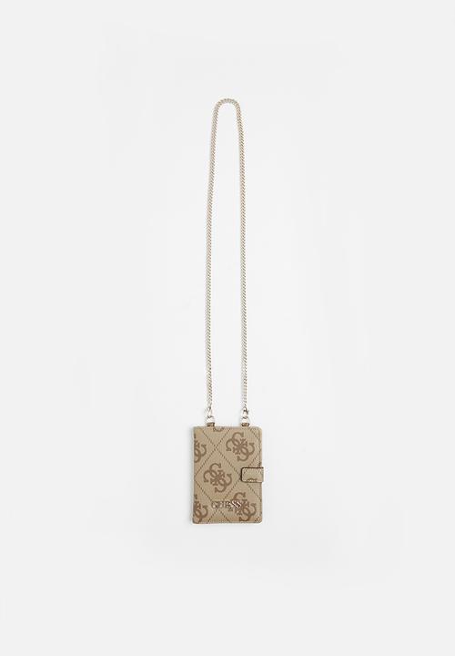 GUESS - Berta passport case - latte