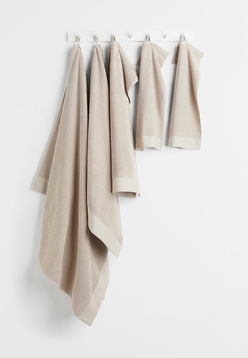 H&M - Cotton terry bath towel - beige