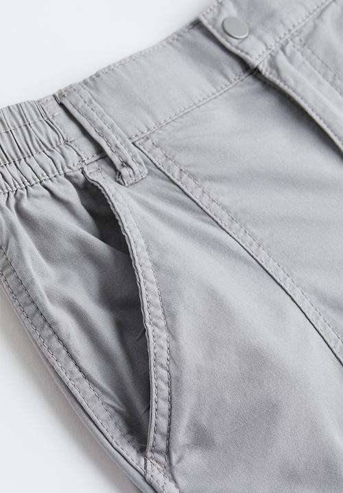 H&M - Canvas cargo trousers - light grey